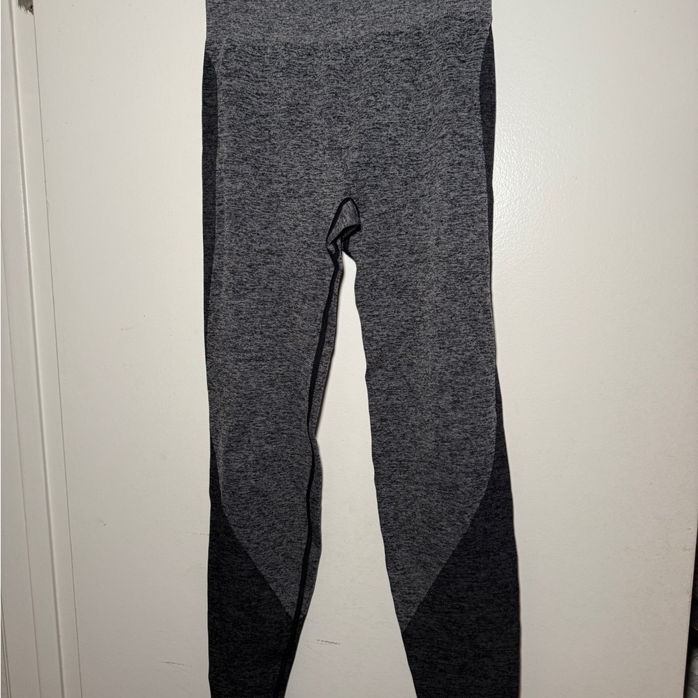 PINK Victoria's Secret Charcoal Leggings